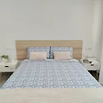 Arena Y Sal * Фуэнхирола