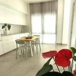 Arena Y Sal Фуэнхирола